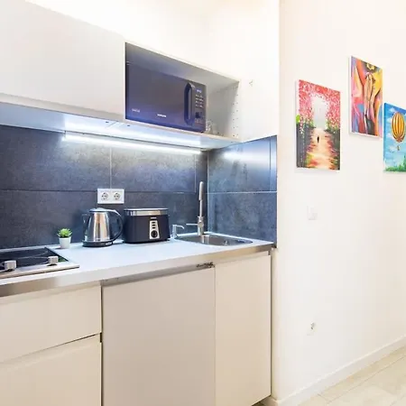 Centrally Located Room For Solo Traveller Budapest Exterior photo