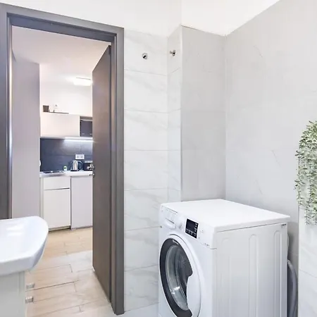 Centrally Located Room For Solo Traveller Budapest Exterior photo